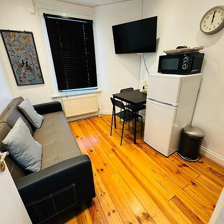 Notting Hill Guest Flat Apartment Ealing Bilik gambar